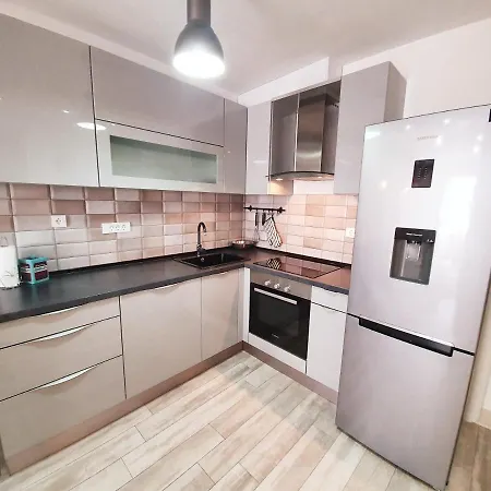 Apartment Mikulic 2 *